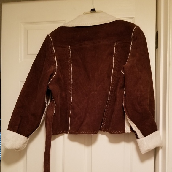 Short jacket - Picture 4 of 4